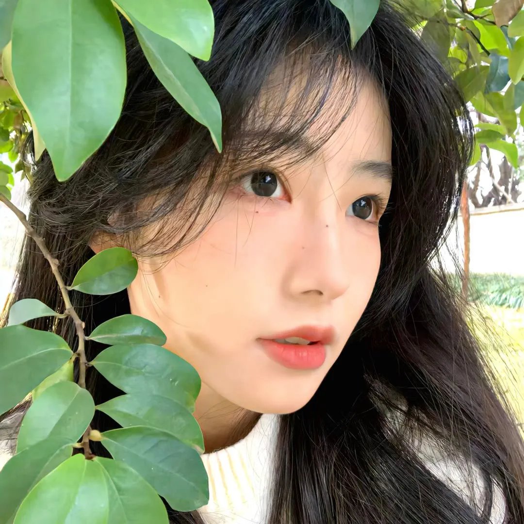 上帝是更大的猫王